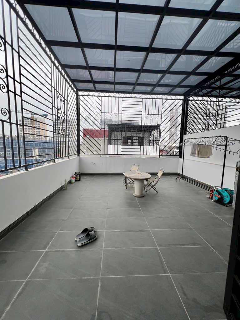 Siêu phẩm Lạc Long Quân – Nhà 6 tầng thang máy – 58m kinh doanh đỉnh – Chào giá chỉ 11 tỷ đồng