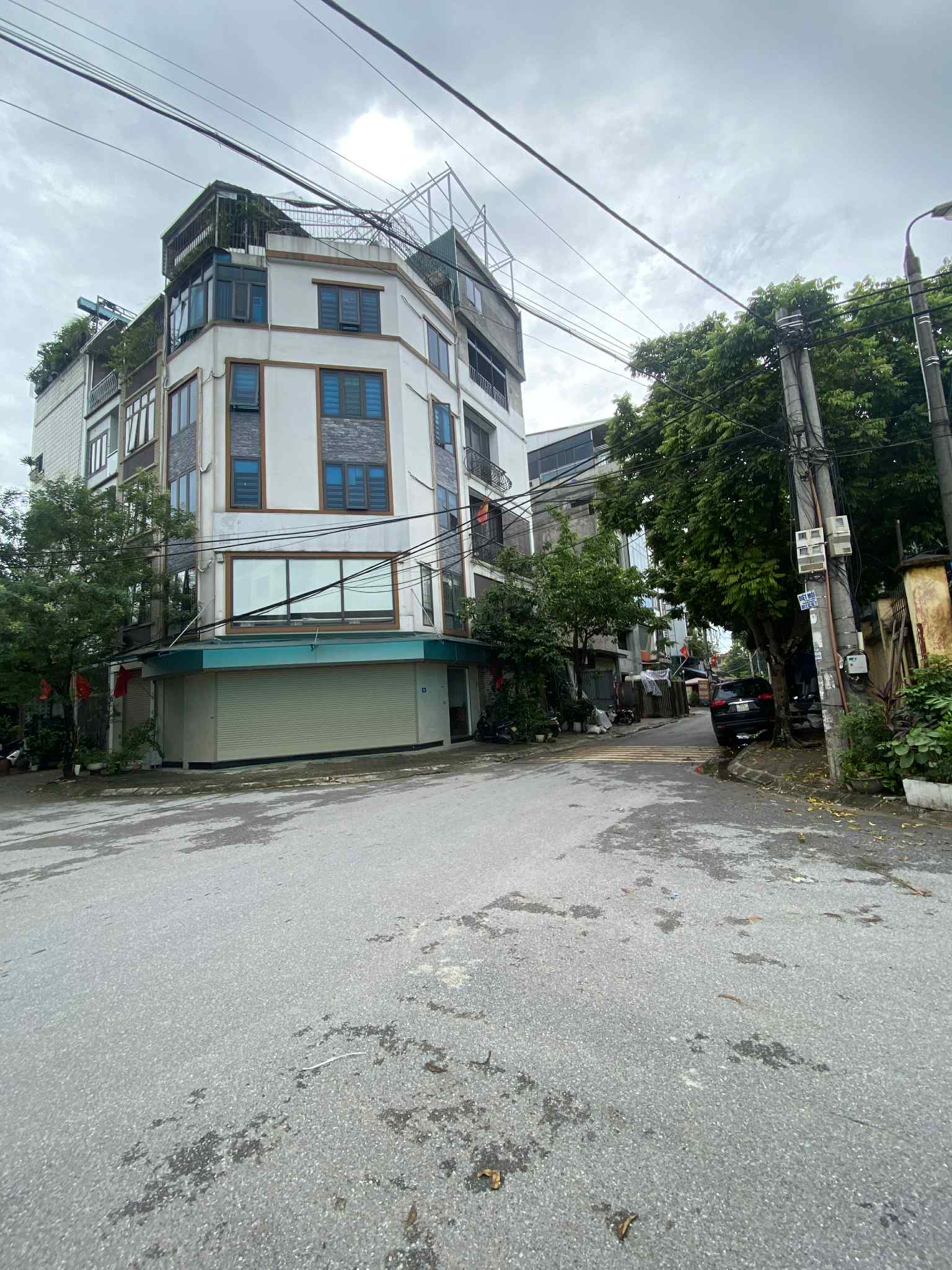 HÀNG HIẾM! Đông Ngạc 40m, 5 tầng phân lô, vỉa hè, ô tô tránh, kinh doanh đỉnh – Chỉ 13 tỷ