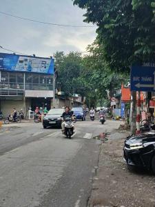 [SIÊU PHẨM] Lô đất cực đẹp tại Lê Văn Hiến 60m, 2 thoáng, ô tô, kinh doanh cực tốt giá 8 tỷ