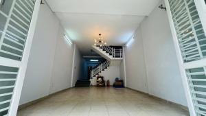 QUẬN 8-CHÍNH CHỦ BÁN GẤP ĐI ĐỊNH CƯ -MẶT TIỀN NGUYỄN THỊ TẦN -HẺM XE TẢI QUAY ĐẦU-KHU DÂN CƯ HIỆN HỮU-KẾ CHỢ RẠCH ÔNG