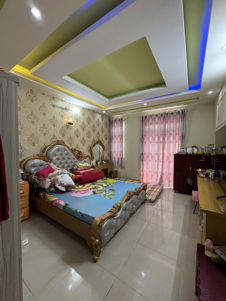 BÁN NHÀ MỚI ĐẸP