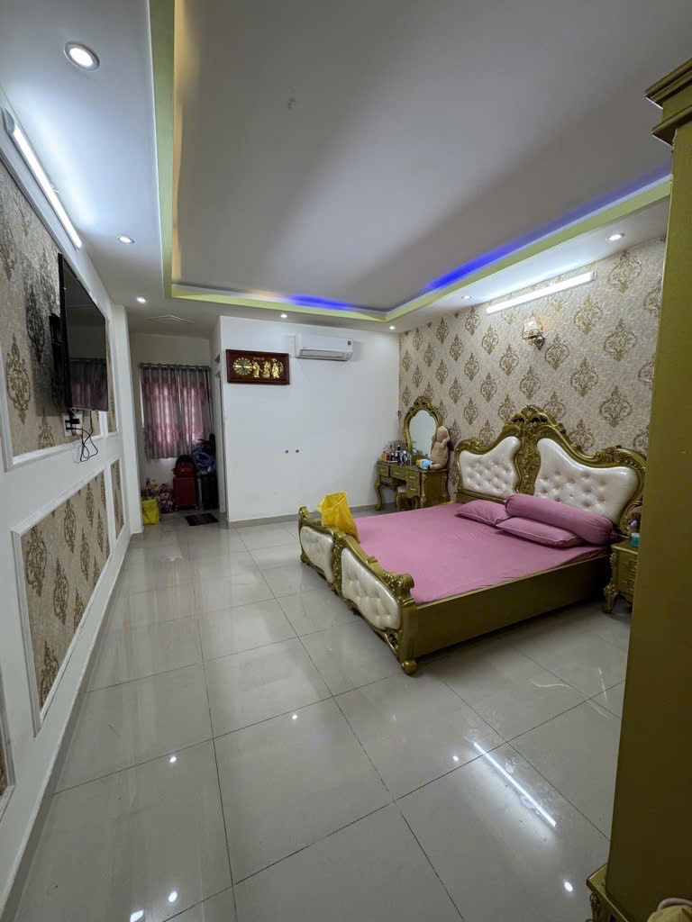 BÁN NHÀ MỚI ĐẸP