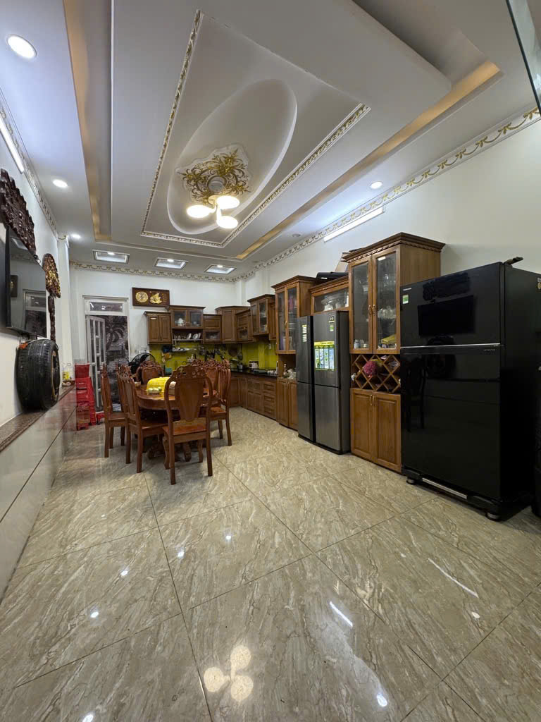 BÁN NHÀ MỚI ĐẸP