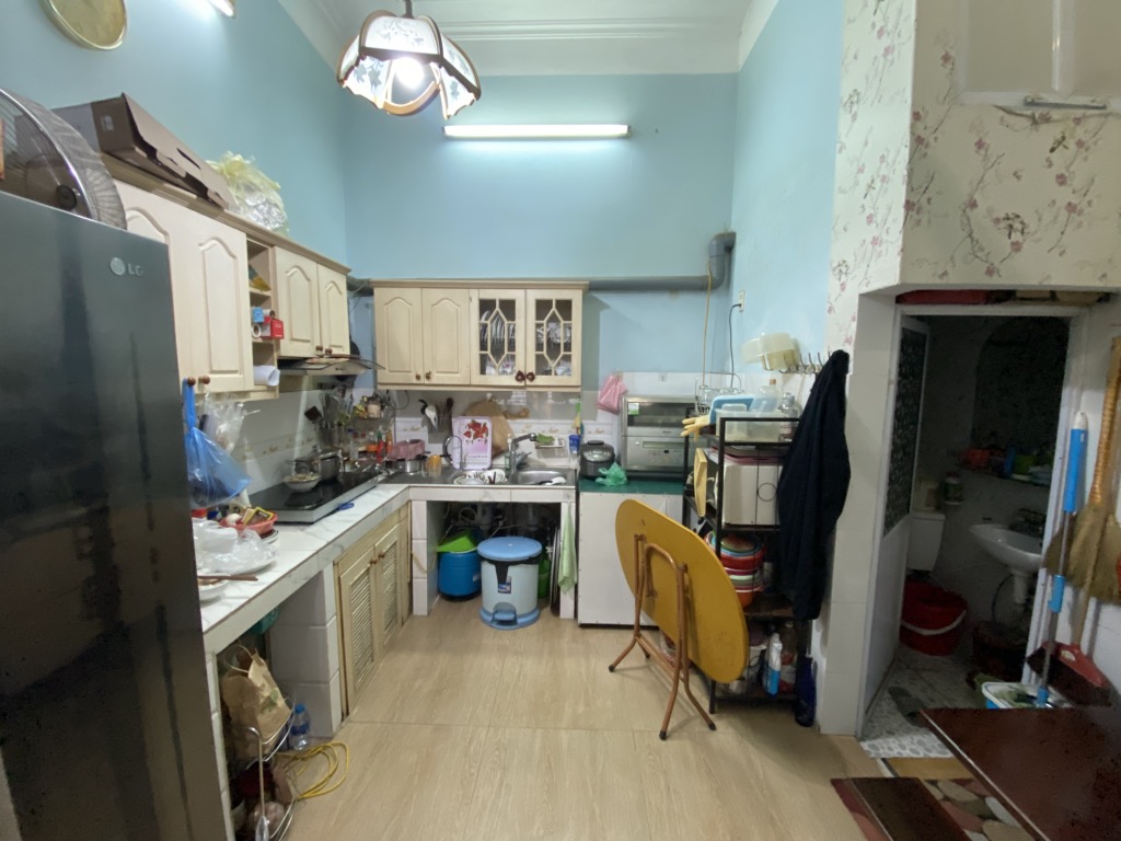 SIÊU PHẨM CẦU GIẤY GẦN PHỐ - VỊ TRÍ ĐẸP 50M RA PHỐ