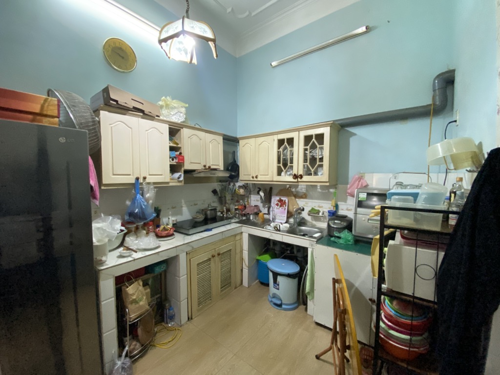 SIÊU PHẨM CẦU GIẤY GẦN PHỐ - VỊ TRÍ ĐẸP 50M RA PHỐ