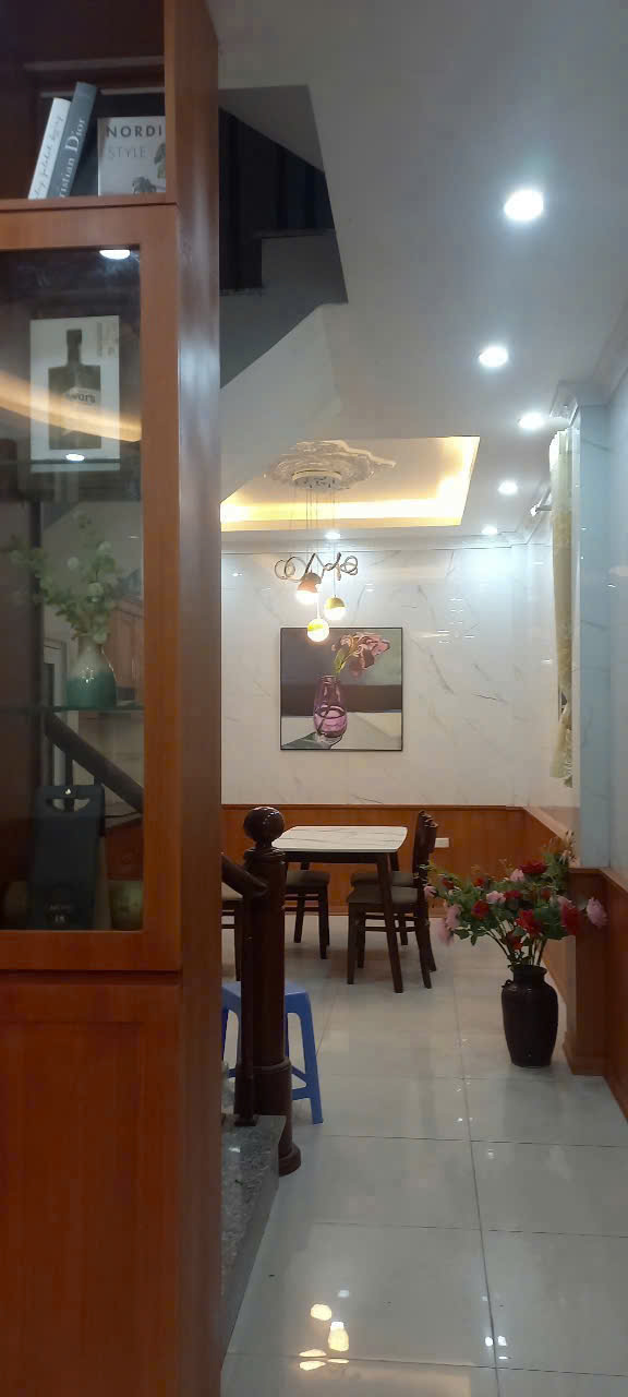 CHỦ CẦN TIỀN BÁN GẤP, NHÀ 4 TẦNG, MẶT TIỀN 10M, 4 NGỦ, DÒNG TIỀN 10 TR/1THÁNG, GIÁ 3.95 TỶ