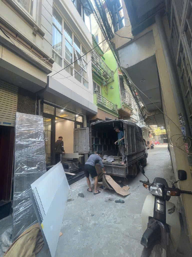 BÁN NHÀ NGAY NGÃ 3 BALA, HÀ ĐÔNG, Ô TÔ 16 CHỖ ĐỖ CỬA, DIỆN TÍCH 35M, GIÁ 7.35 TỶ