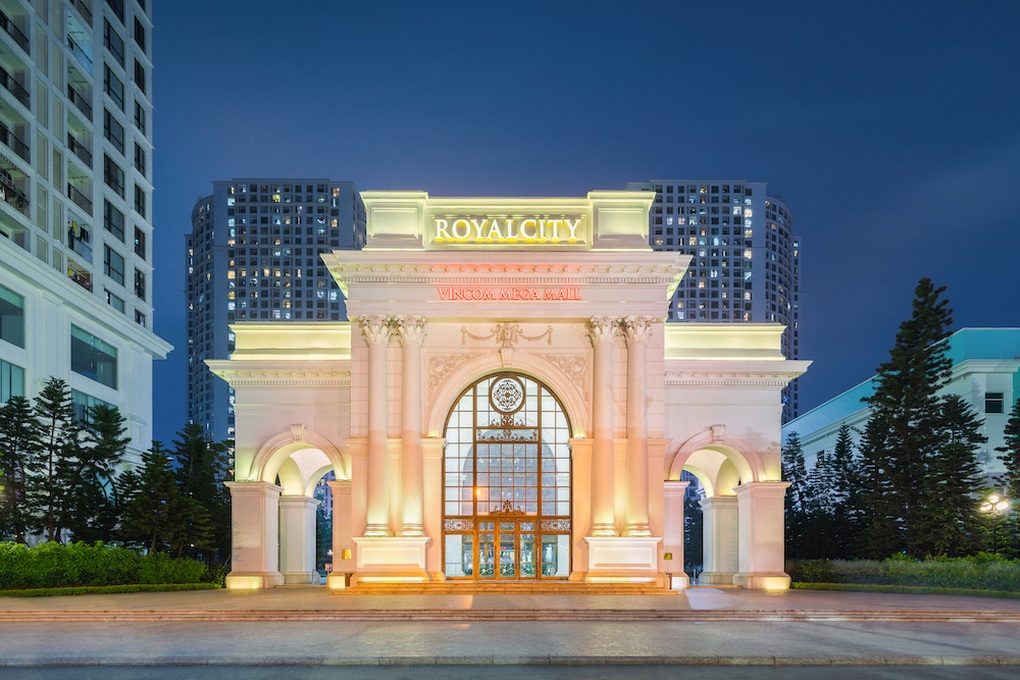 Hàng xóm Royal City (40m2, mặt tiền 5m)