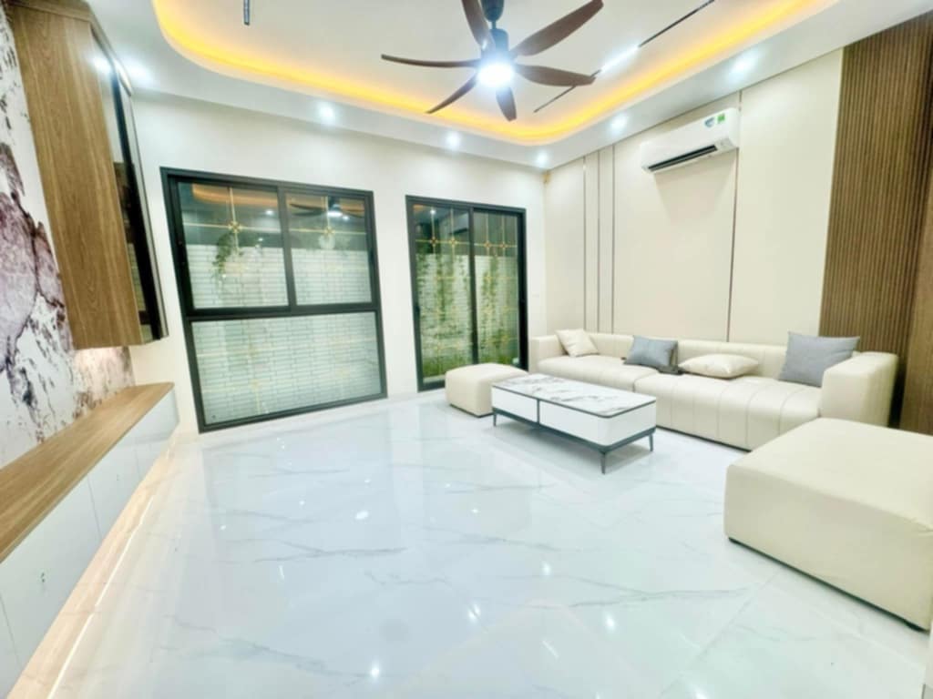 Cực Phẩm Nguyễn Trãi,67m2 12,95 tỷ