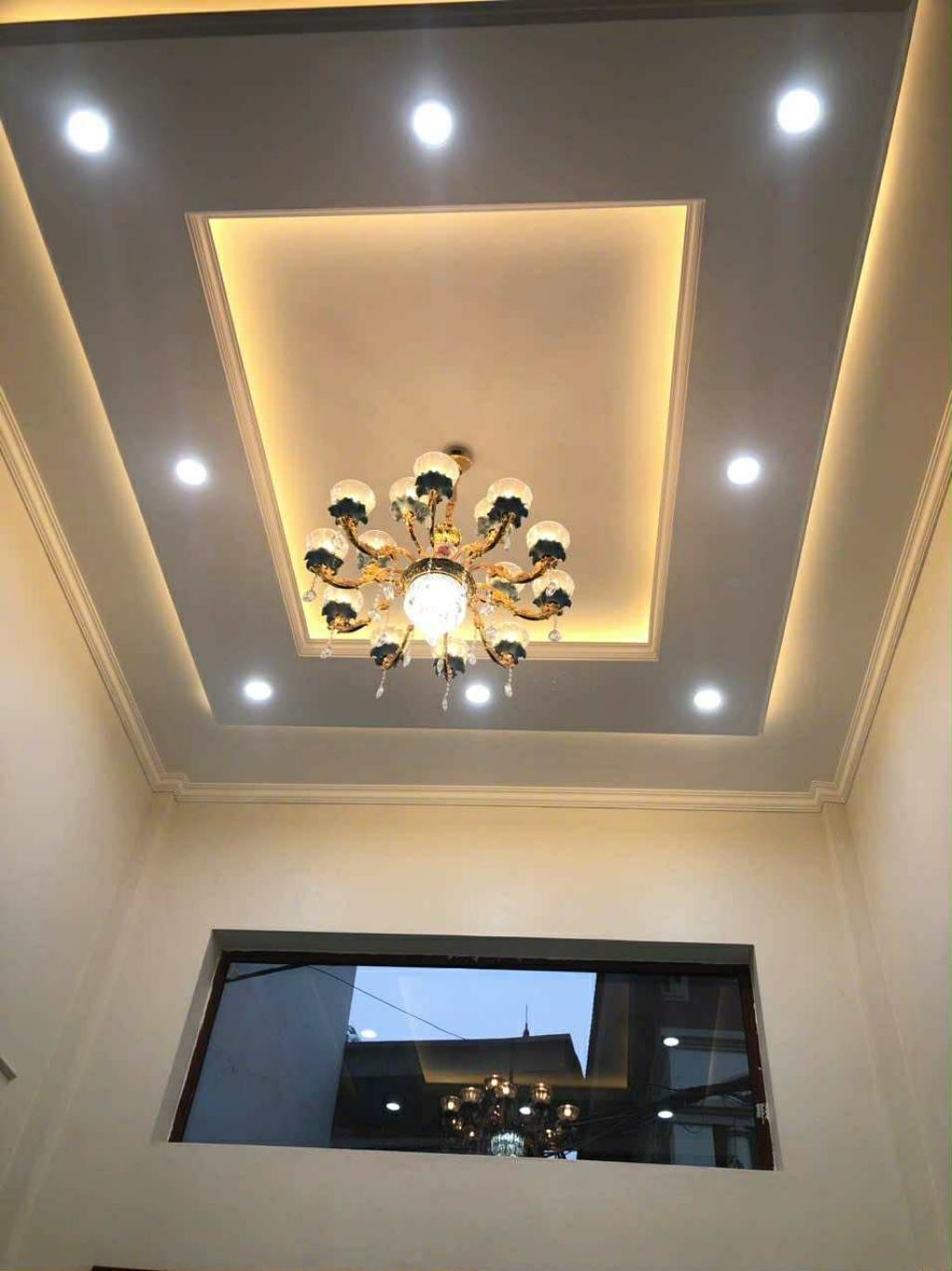 Bán nhà riêng 5 tầng oto đỗ trong nhà Thanh Am, Long Biên 12,5 tỷ