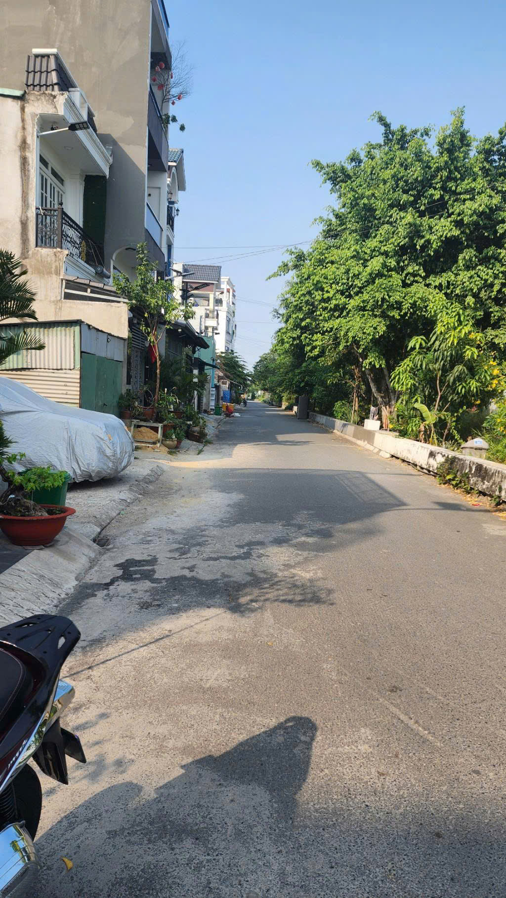 Nhà TX24, hẻm xe hơi,mt bờ kênh thoáng mát,giá nhỉnh 4ty