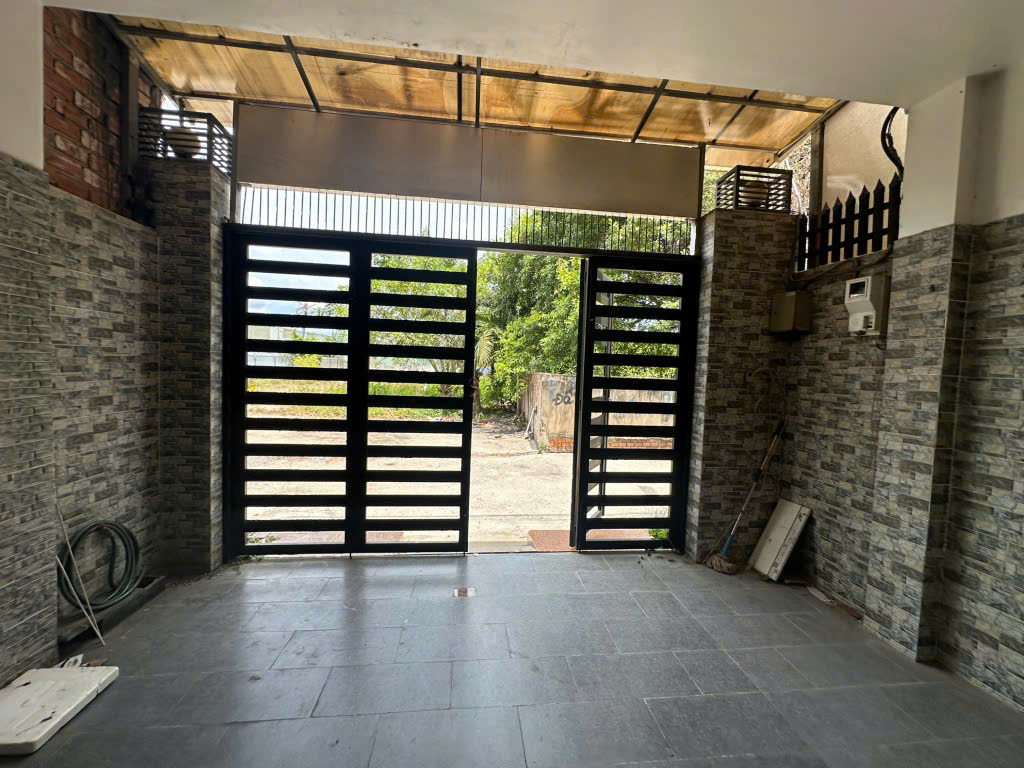 Nhà #TL37 hẻm xe tải tránh khu vip,3 tầng kiên cố giá chỉ 5,7ty