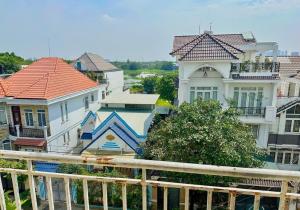 SIÊU PHẨM 4 TẦNG - NGAY QL13 - HIỆP BÌNH PHƯỚC - THỦ ĐỨC - HẺM XE HƠI - DIỆN TÍCH SỬ DỤNG 150m2, GIÁ CHỈ HƠN 5 TỶ