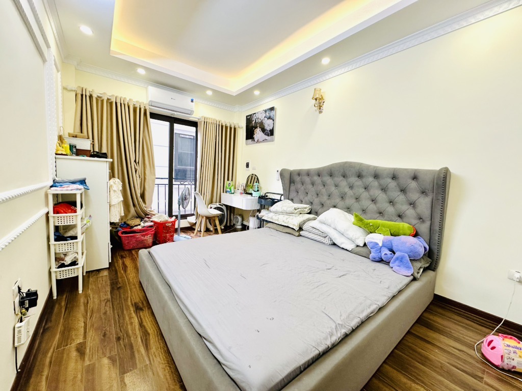 Bán nhà Phố Ngọc Trì Long Biên- 48m 5 tầng 6 tỷ ôtô đỗ cửa