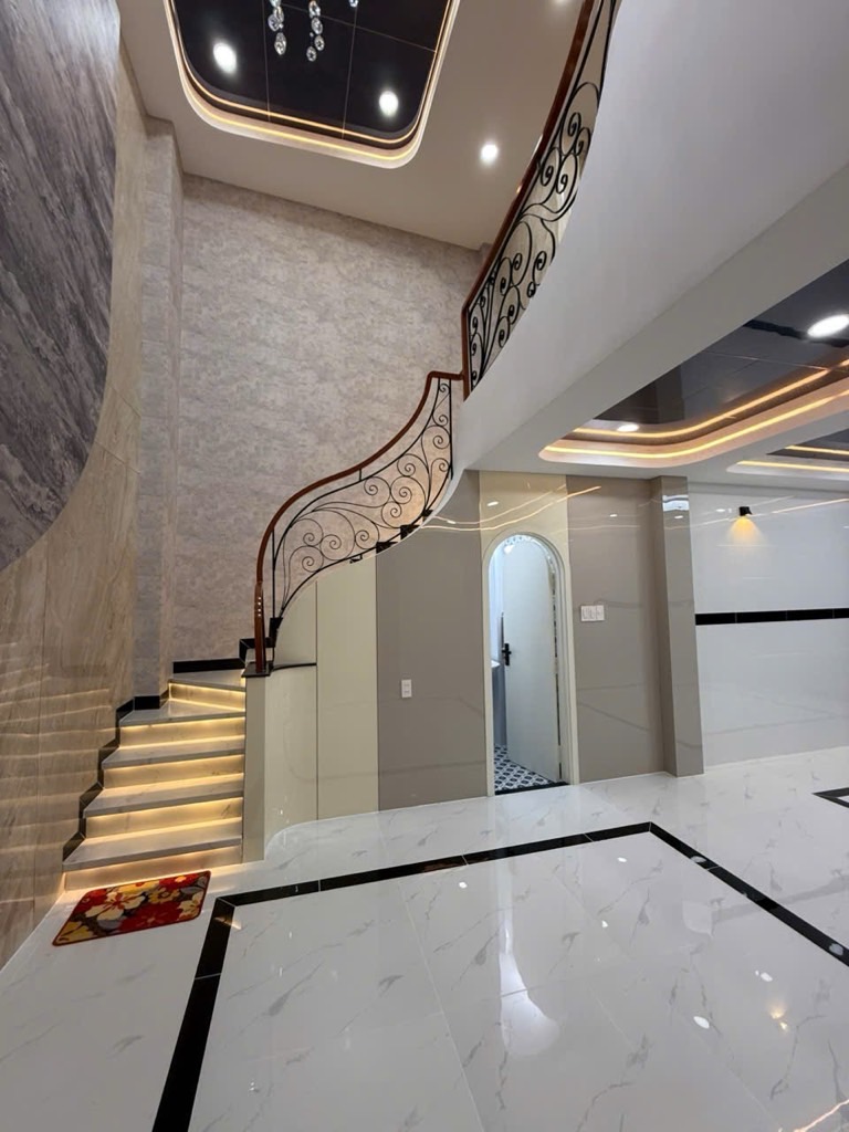 SIÊU PHẨM ĐÔI LÊ ĐỨC THỌ