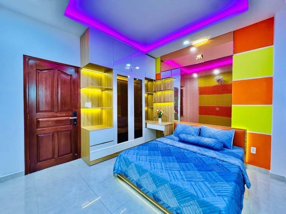 5 TẦNG 5PN 5WC - GÒ VẤP P12