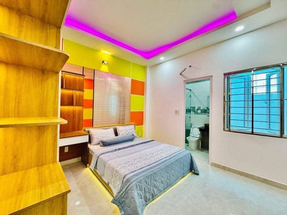 5 TẦNG 5PN 5WC - GÒ VẤP P12