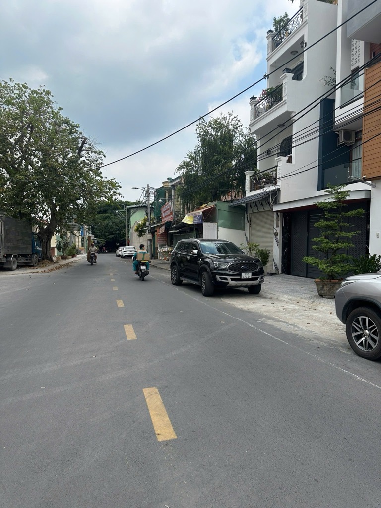 mt hẻm oto tránh thông kd đỉnh chỉ 9.5ty 70m² 4x18