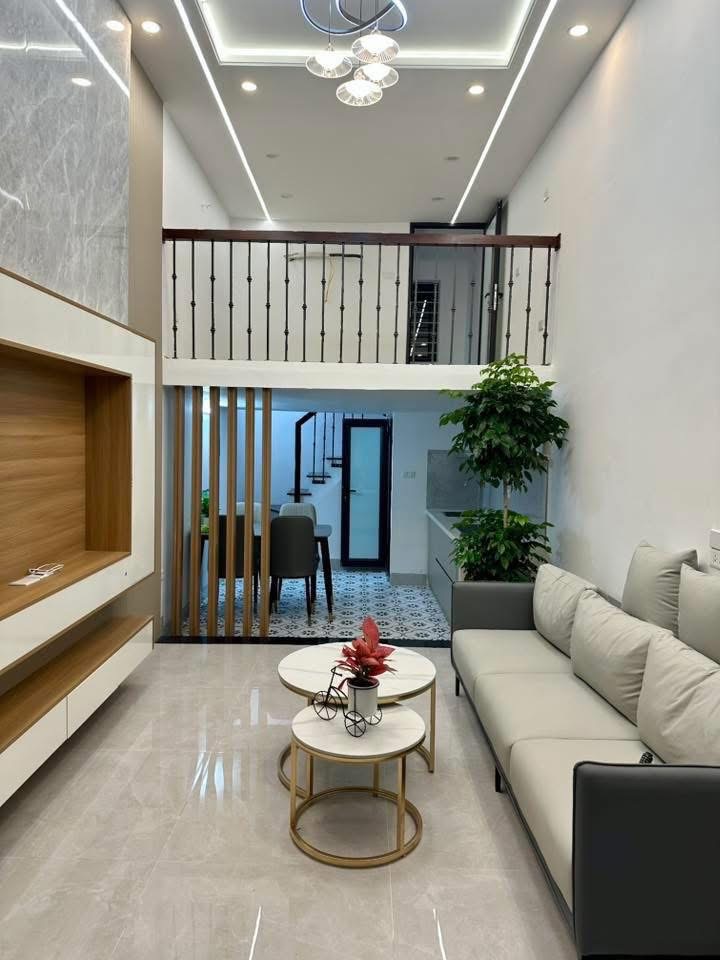 Cần bán nhà An Dương 5 tầng , tiện ích – giá hợp lý
