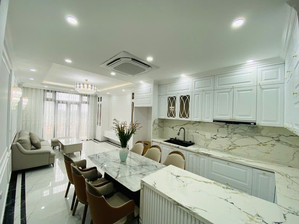 BÁN NHÀ NGUYỄN THANH BÌNH, PHÂN LÔ VỈA HÈ, 54M2, 7 TẦNG, THANG MÁY GIÁ 15 TỶ, NHANH THÌ CÒN Ạ