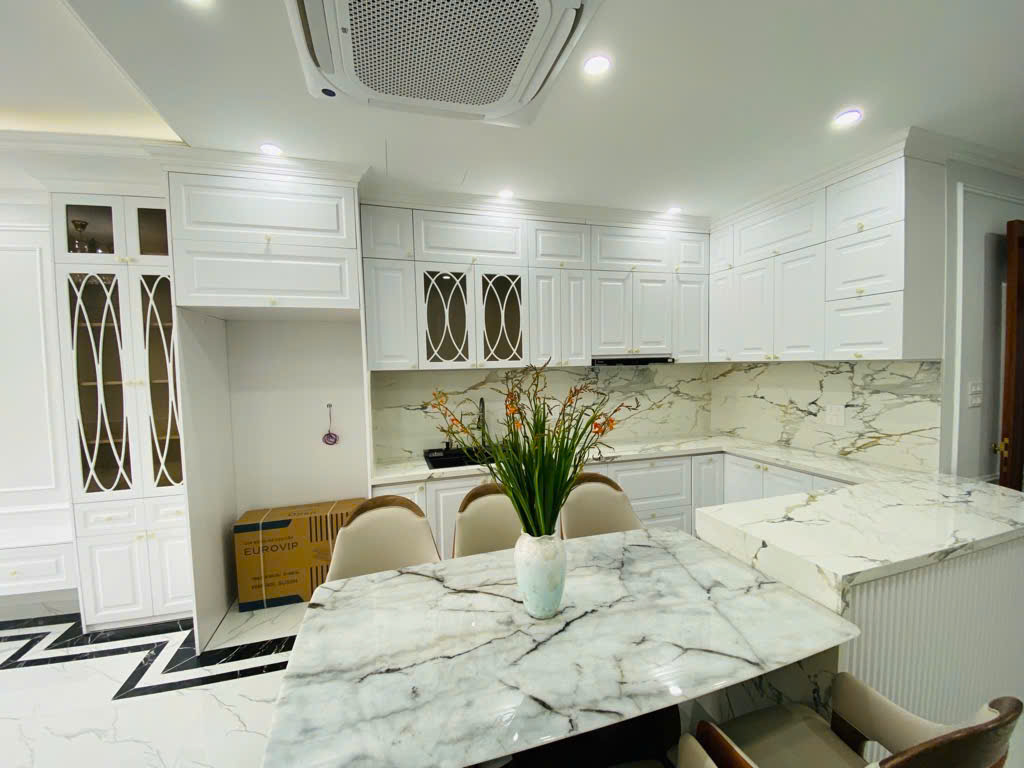BÁN NHÀ NGUYỄN THANH BÌNH, PHÂN LÔ VỈA HÈ, 54M2, 7 TẦNG, THANG MÁY GIÁ 15 TỶ, NHANH THÌ CÒN Ạ