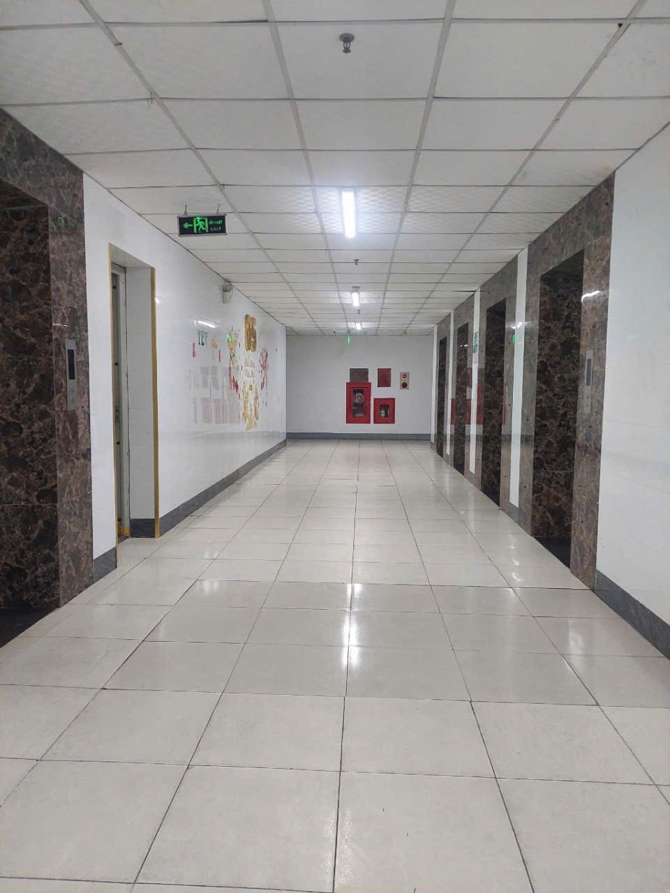 Bán gấp căn 82m intracom2 cầu diễn