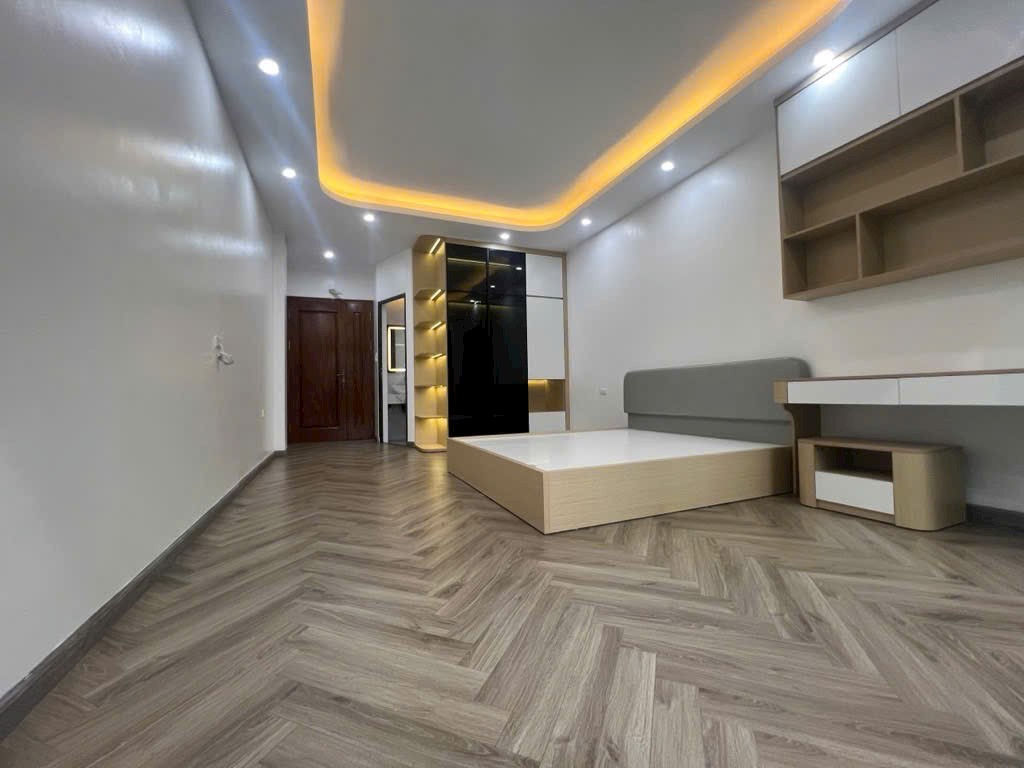 NHÀ MẶT PHỐ HOÀNG MAi