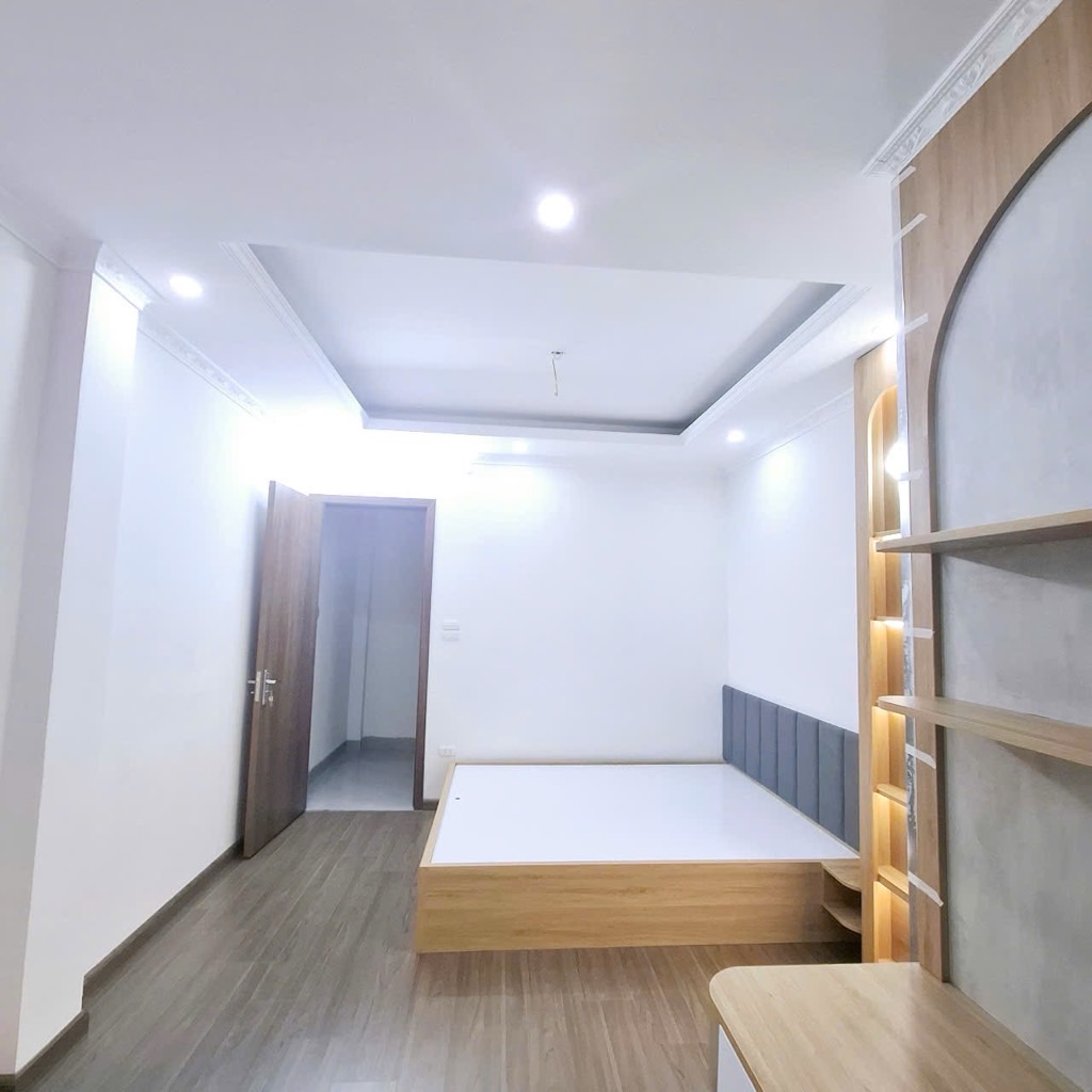 5 TẦNG PHỐ VỌNG BÁN GẤP