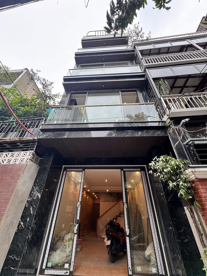 BÁN NHÀ SIÊU ĐẸP TẠI PHỐ NGỌC LÂM