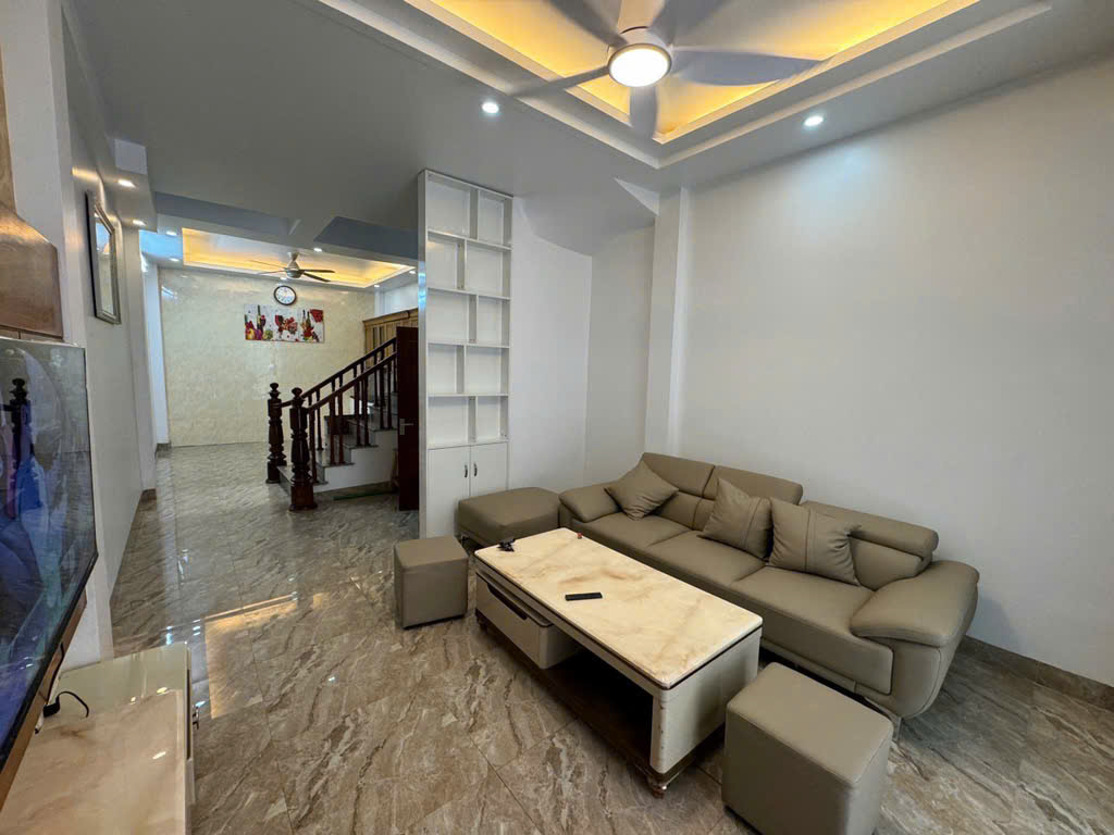 BÁN NHÀ ĐẸP TẠI NGỌC THỤY LONG BIÊN