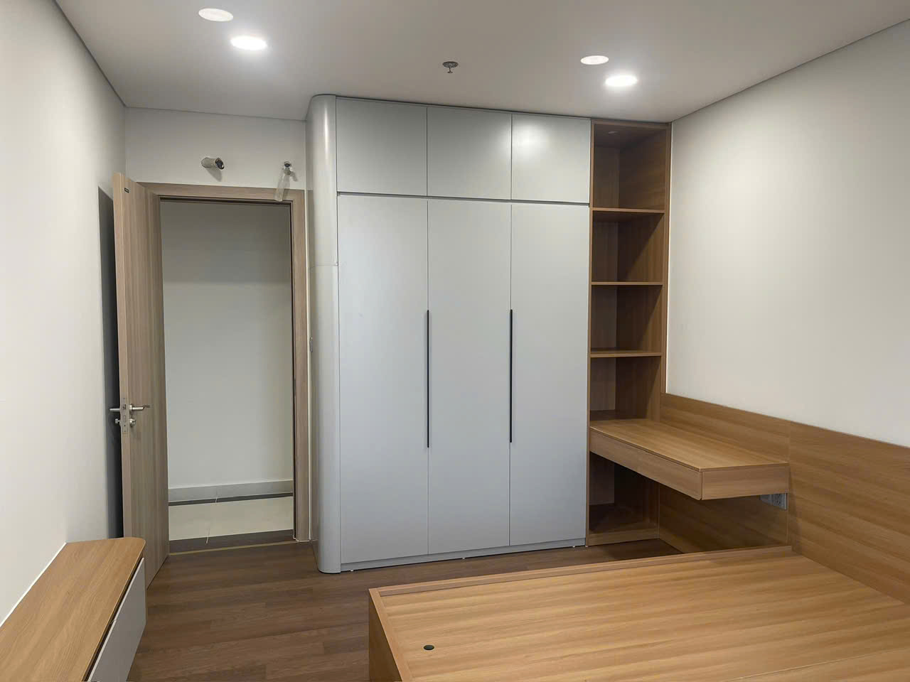 BÁN NHÀ ĐẸP TẠI NGỌC THỤY LONG BIÊN