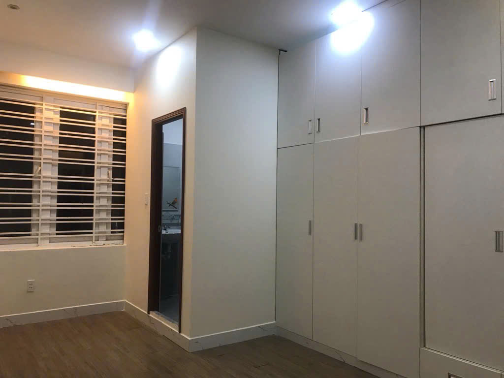 Nhà 4 Tầng Khu VIP Trần Văn Ơn – Mặt Tiền Kinh Doanh – 9 Tỷ Có TL