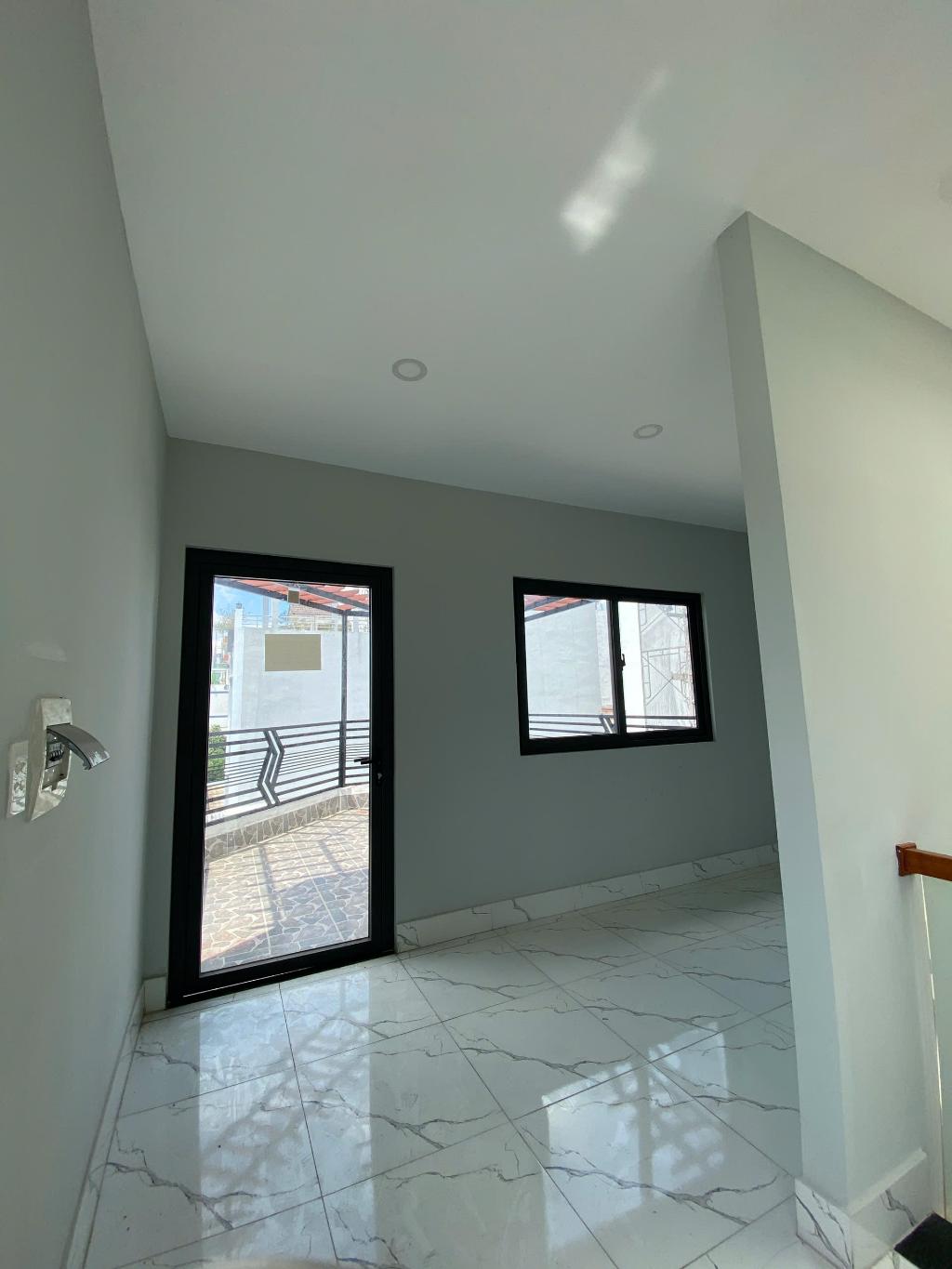 BÁN NHÀ 1 SẸC LÊ VĂN QUỚI SÁT TÂN PHÚ – HXH – GIÁ CHỈ NHỈNH 5 TỶ