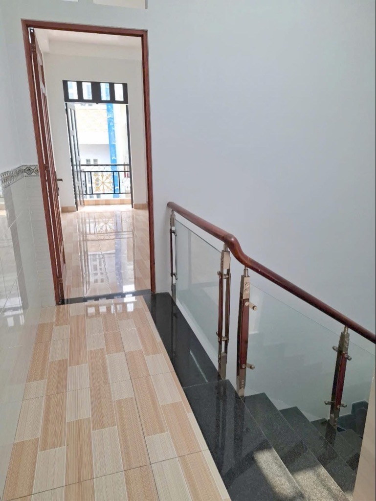 MÃ LÒ BÌNH TÂN GIÁP TÂN PHÚ - NHÀ MỚI VÀO Ở NGAY – HẺM XE TẢI - GIÁ CHỈ 4.6 TỶ