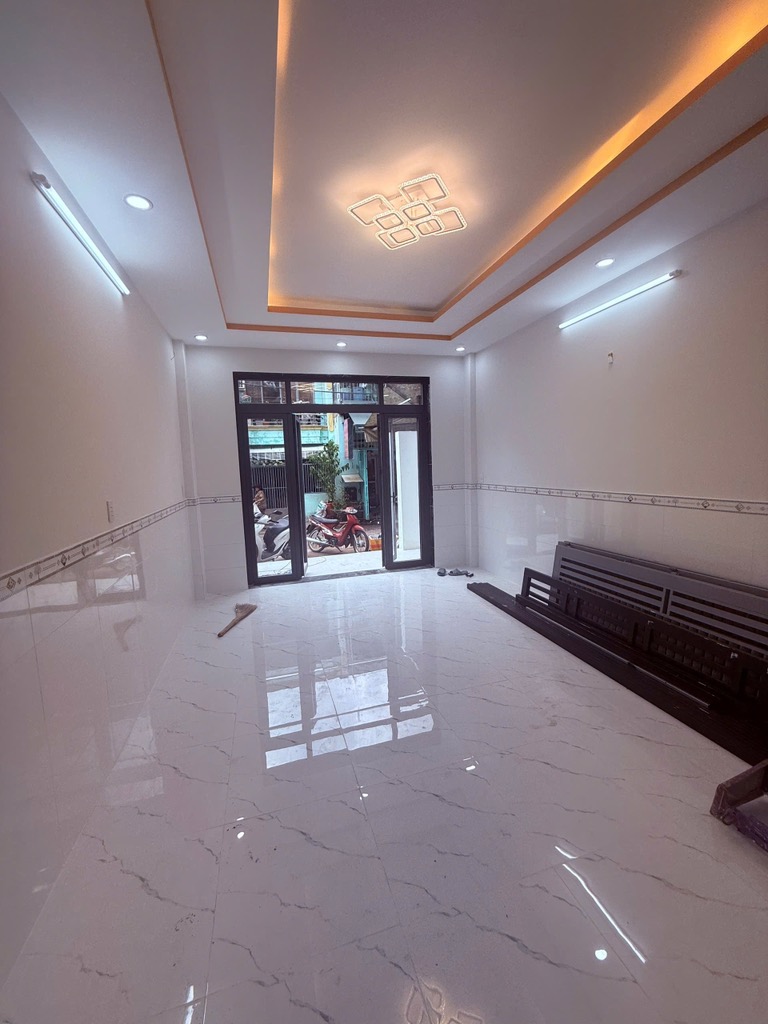NHÀ HẺM XE HƠI – LÊ VĂN QUỚI – GIÁP TÂN PHÚ - 2 TẦNG BTCT – GIÁ 4.4 TỶ