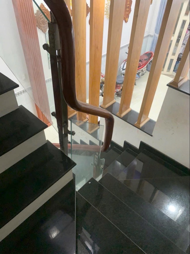 HÀNG HIẾM BÌNH TÂN – NHÀ 3 TẦNG - HẺM XE TẢI - SHR HOÀN CÔNG ĐỦ – CHỈ HƠN 4 TỶ