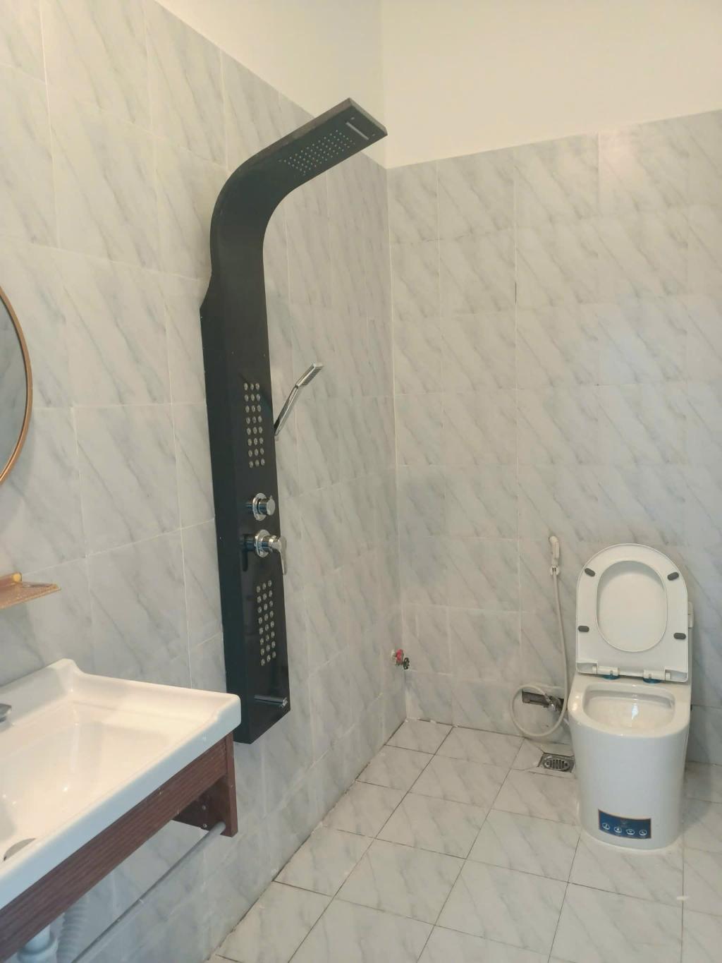 SIÊU PHẨM LÊ VĂN QUỚI – 1 SẸC – 3 TẦNG – 5PN – SÁT NGÃ 4 XÃ – GIÁ CHỈ 5.69 TỶ