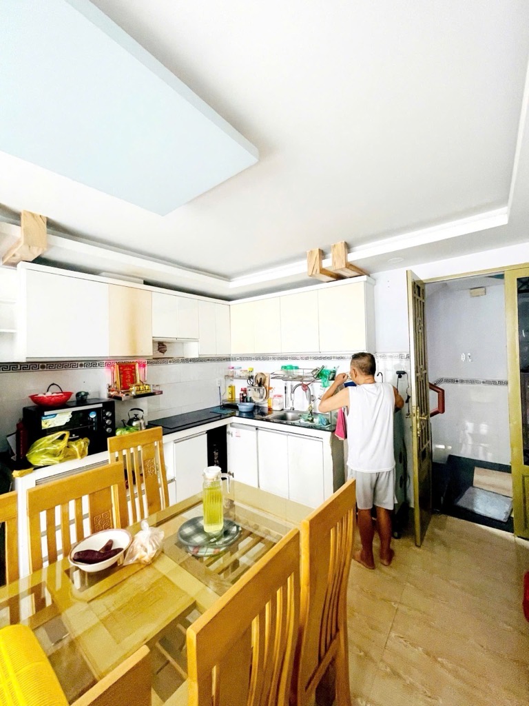NHÀ MỚI ĐẸP - HẺM XE HƠI - GIÁP TÂN PHÚ - CHỈ HƠN 4 TỶ