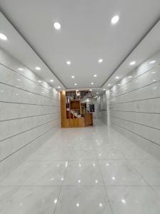 Mặt Tiền Vip – Xe Tải Tránh – 2 Tầng Đẹp Kiên Cố – Chỉ 5.X Tỷ