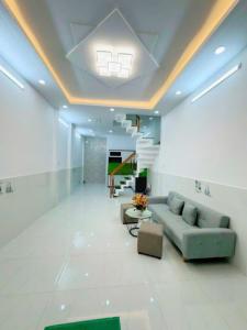 NHÀ ĐẸP GIÁ MỀM – HẺM XE HƠI – NGAY NGÃ TƯ 4 XÃ – GIÁ CHỈ 4 TỶ HƠI HƠI – PHÁP LÝ CHUẨN