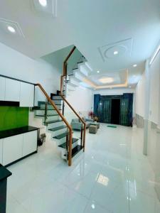BÁN NHÀ ĐẸP – HẺM XE HƠI 5M – KẾ BÊN NGUYỄN SƠN – 4.2 TỶ THƯƠNG LƯỢNG
