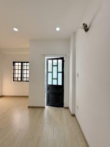 BÁN NHÀ 2 TẦNG SÁT TÂN PHÚ – HẺM XE HƠI – GIÁ TỐT – MỚI ĐẸP Ở LIỀN – 4.87 TỶ