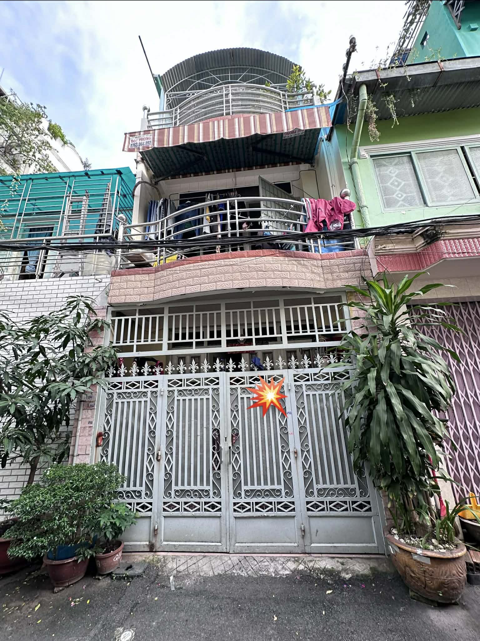 8 TỶ Nguyễn Thiện Thuật - Nhà Xinh vòng xoay Lý Thái Tổ