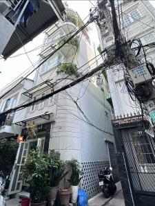 Nhà 2 mặt khu sầm uất cực đáng SỐNG chỉ 8,5 Tỷ