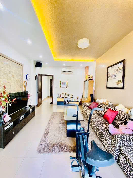 Bán Nhà Hẻm 5m Trương Công Định (4 x19) 4 tầng giá 11.8Tỷ Phường 14 ,Tân Bình