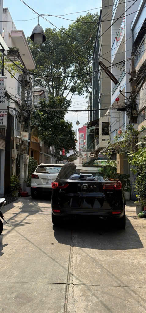 NHÀ VỊ TRÍ SẦM UẤT 45M2 NGUYỄN TRI PHƯƠNG, Q.10