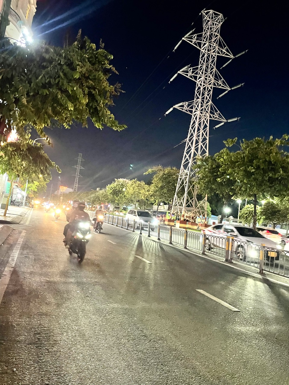 MẶT TIỀN ĐƯỜNG KINH DƯƠNG VƯƠNG, Q.6