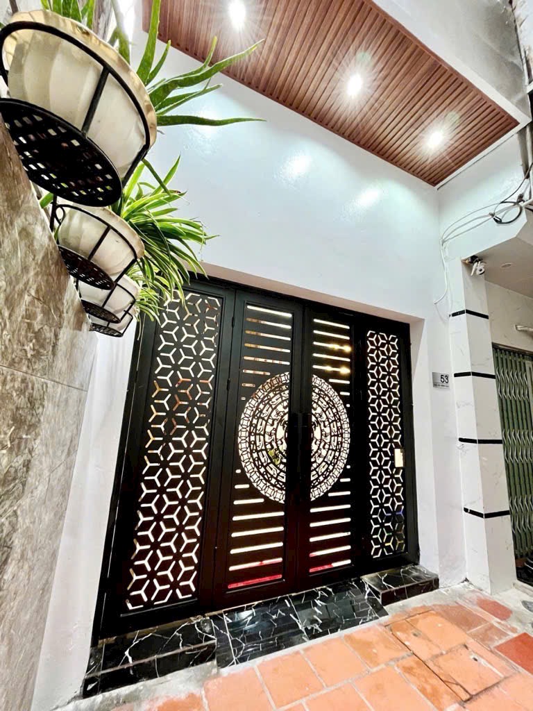 BÁN NHÀ PHỐ DƯƠNG VĂN BÉ - HAI BÀ TRƯNG