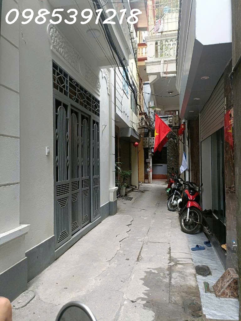 NHÀ SỔ ĐỎ - 35M2 - GIÁ CHỈ 5.85 TỶ (CTL) - SỬA NHẸ LÀ Ở NGAY