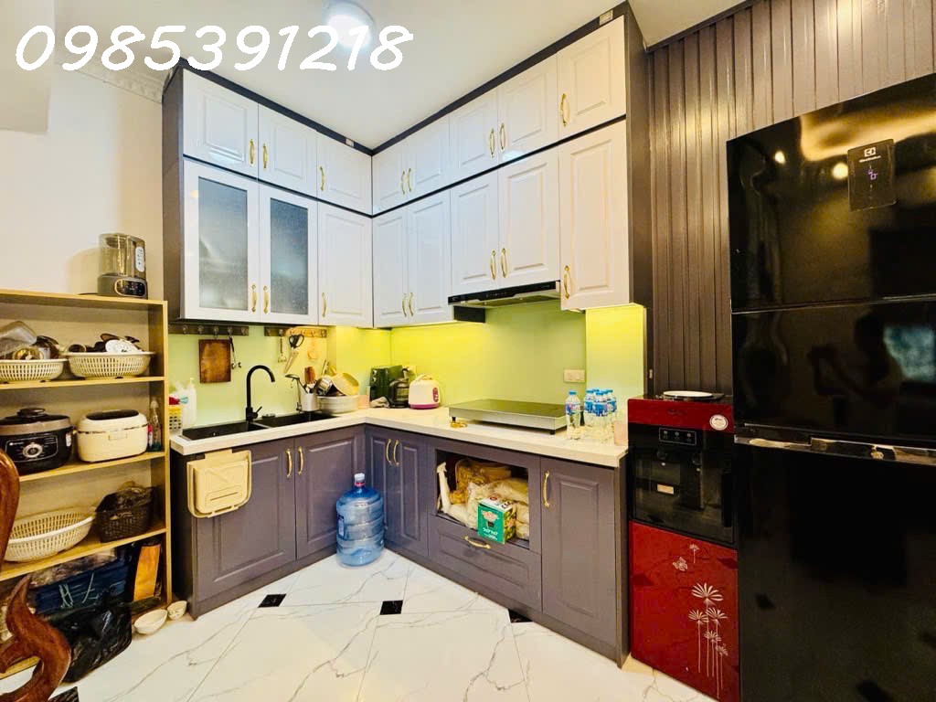 NHÀ SỔ ĐỎ - 35M2 - GIÁ CHỈ 5.85 TỶ (CTL) - SỬA NHẸ LÀ Ở NGAY